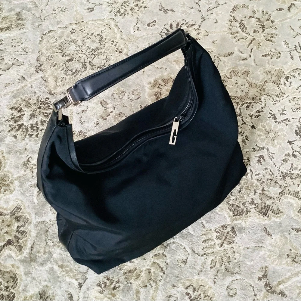 Authentic GUCCI hobo bag 🌹🌹🌹 - Picture 3 of 16